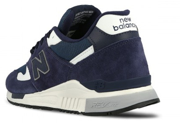 New Balance NB 840 舒適 運動 透氣 低幫 跑步鞋 男女同款 海軍藍色 Shop New Balance NB 840 舒適 運動 透氣 低幫 跑步鞋 男女同款 海軍藍色