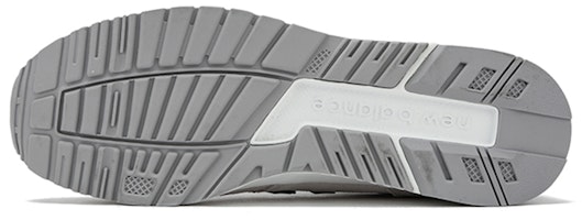 New Balance 840Series Beige Warna Krim ML840BF Shop New Balance 840Series Beige Warna Krim ML840BF