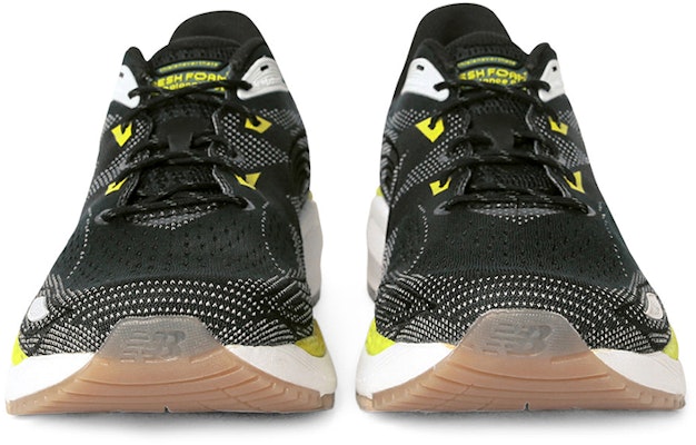 뉴발란스 860 블랙 옐로 M860I12 Lookbook 뉴발란스 860 블랙 옐로 M860I12