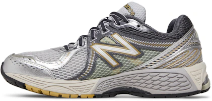 Shop New Balance 860v2「雨雲磁鐵」ML860KR2
