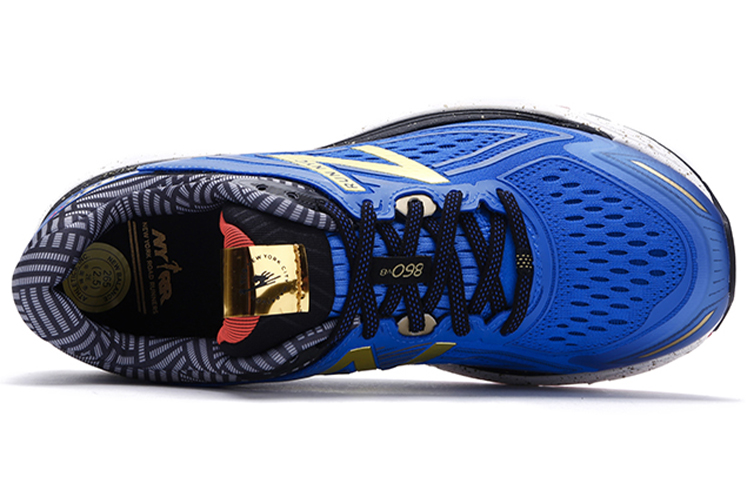 Lookbook New Balance 860 v8 ''Bleu Blanc Noir'' M860NY8