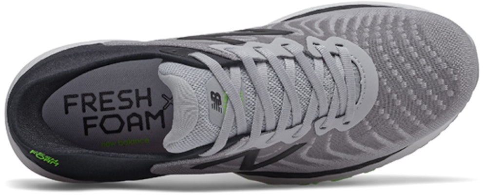 New Balance 860v11 Fresh Foam Hitam/Abu-Abu M860A11 Lookbook New Balance 860v11 Fresh Foam Hitam/Abu-Abu M860A11