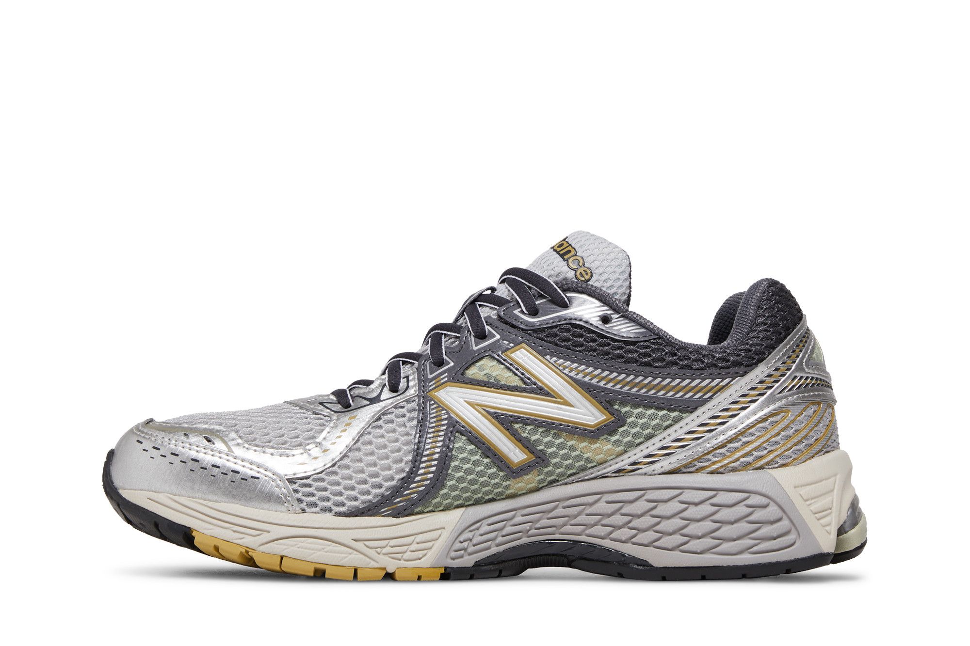 Lookbook New Balance 860v2 ''Regenwolke Magnet'' ML860KR2