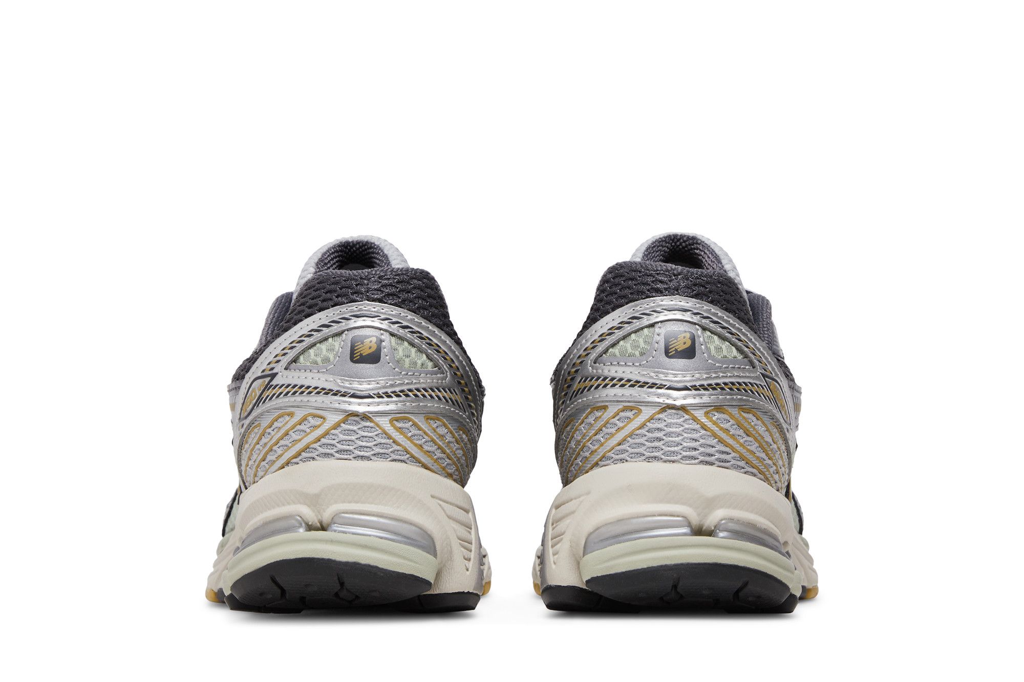 Details for New Balance 860v2 ''Regenwolke Magnet'' ML860KR2