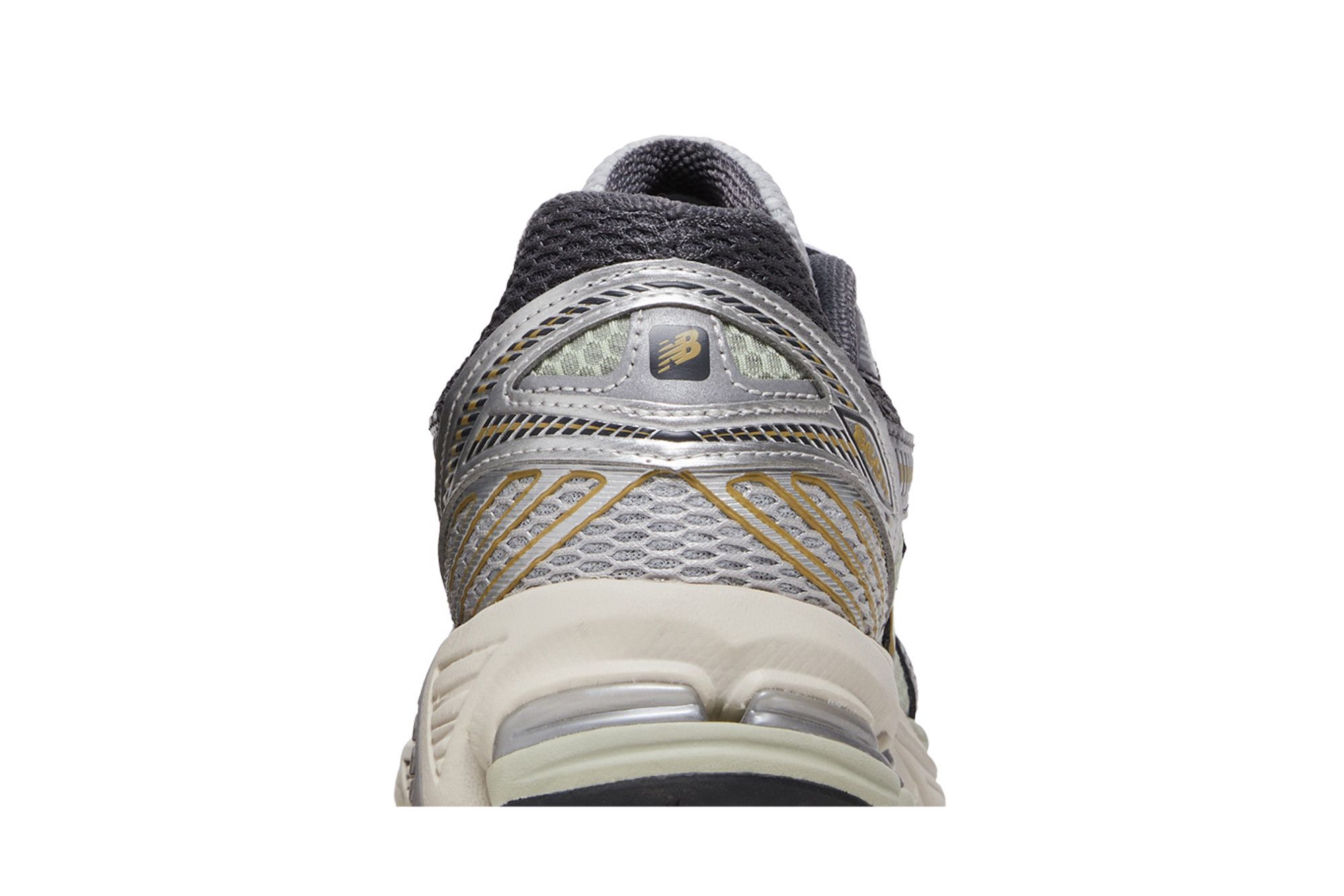 Sizing New Balance 860v2 ''Regenwolke Magnet'' ML860KR2