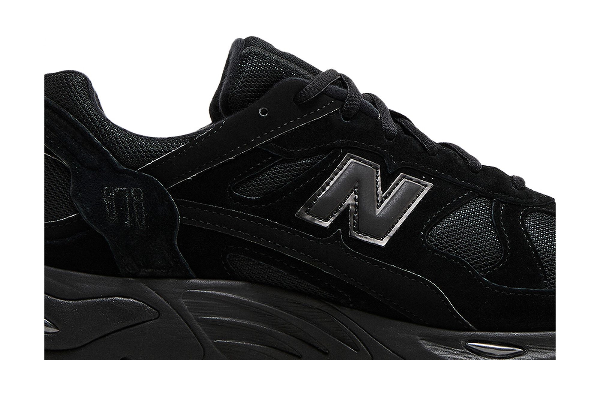 Lookbook New Balance 878 'Triple Black' Sepatu Hitam Triple CM878XL