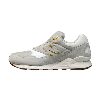 NB 878 Beige/White