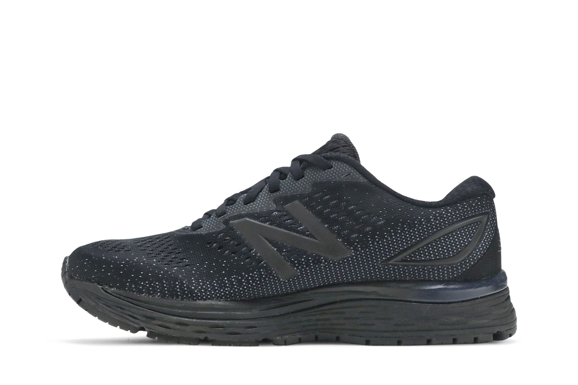 Lookbook New Balance 880 ''Nero'' M880TB92E