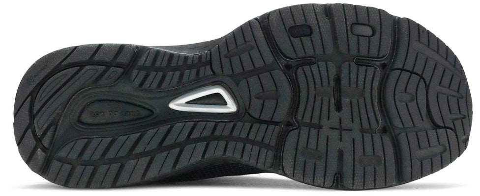 New Balance 880 'Black' M880TB92E Shop New Balance 880 'Black' M880TB92E