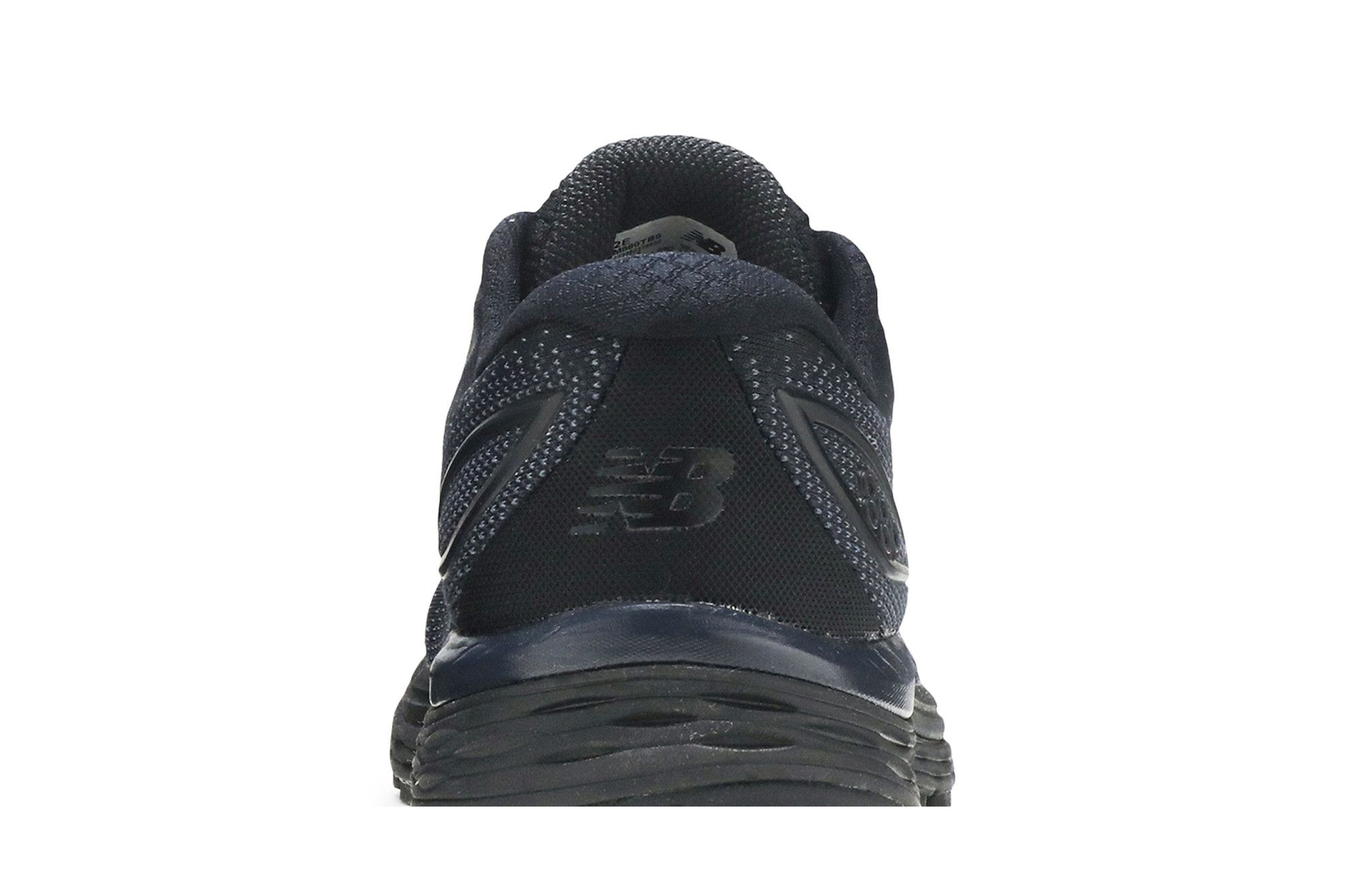 Sizing New Balance 880 ''Nero'' M880TB92E