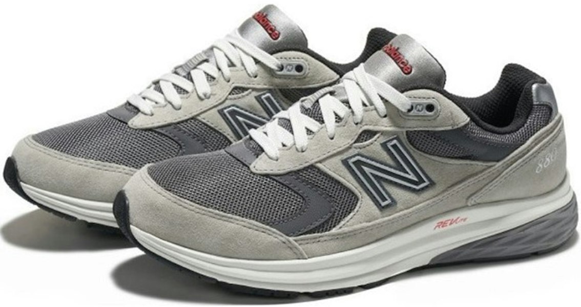New Balance 880 'Gun Metal' MW880CF3 Lookbook New Balance 880 'Gun Metal' MW880CF3