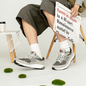 New Balance 880 'Gun Metal' Lelaki Perak Gelap MW880CF3 1