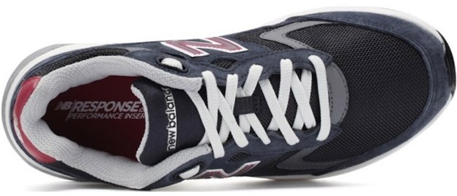 New Balance 880 Siri Biru Navy 2E MW880NR3 Lookbook New Balance 880 Siri Biru Navy 2E MW880NR3