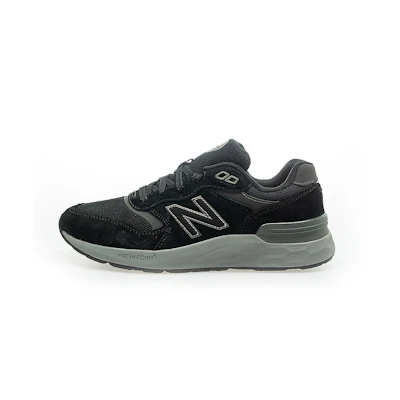 NB 880