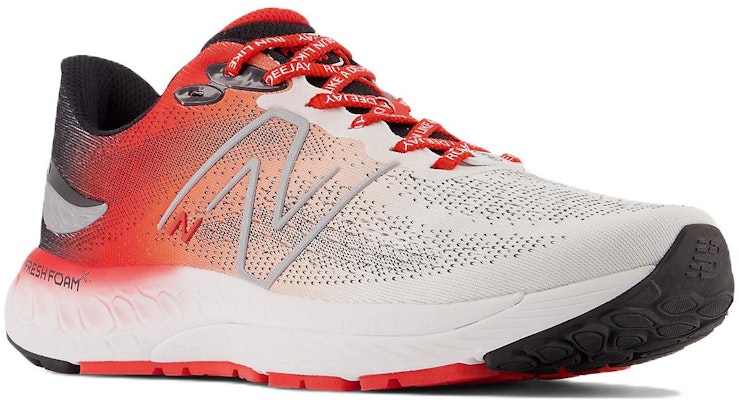 New Balance 880 v12 Fresh Foam X 'Putih Merah Hitam' M88012Y Lookbook New Balance 880 v12 Fresh Foam X 'Putih Merah Hitam' M88012Y