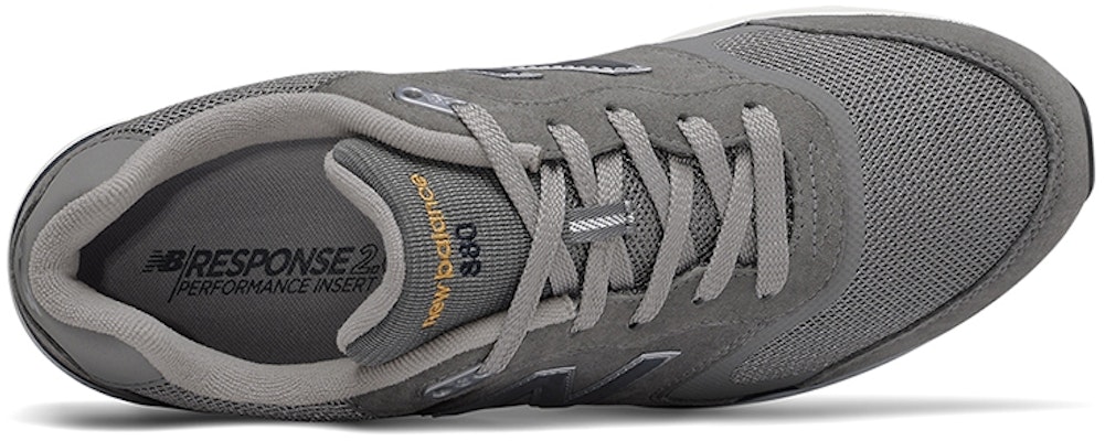 New Balance 880 v4 'Gray White' MW880CN4 Lookbook New Balance 880 v4 'Gray White' MW880CN4