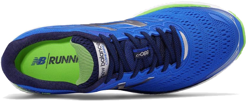 뉴발란스 880v7 '브라이트 블루' (New Balance 880v7 'Bright Blue') M880BW7 Lookbook 뉴발란스 880v7 '브라이트 블루' (New Balance 880v7 'Bright Blue') M880BW7