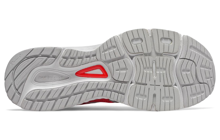 Shop ニューバランス 880v9 レッド M880RW9