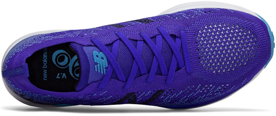 뉴발란스 890v7 블루 (New Balance 890v7 Blue) M890BB7 Lookbook 뉴발란스 890v7 블루 (New Balance 890v7 Blue) M890BB7