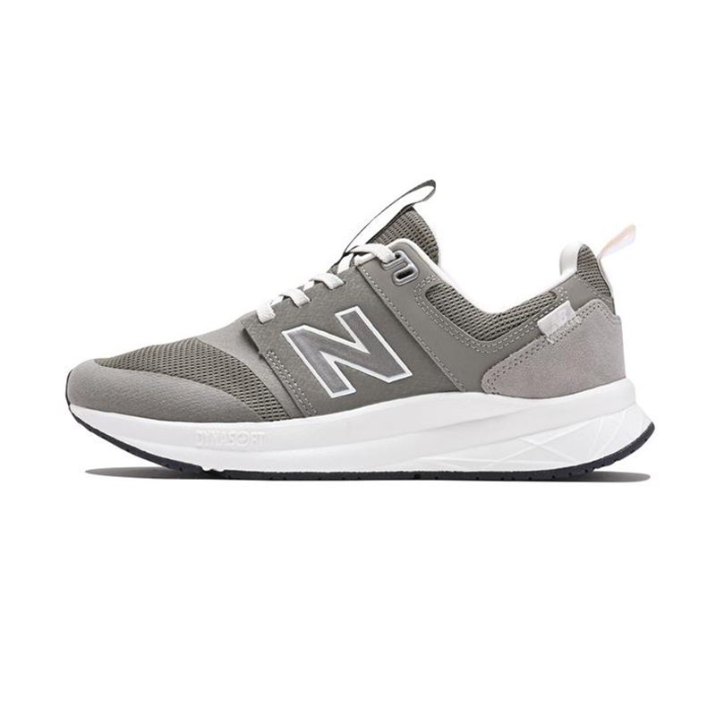New Balance 900 Sneakers UA900DC2