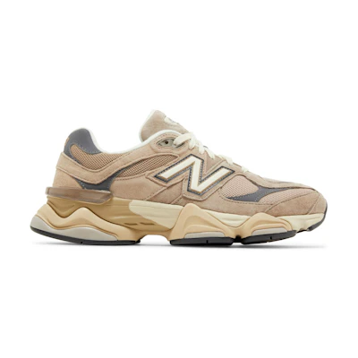NB 9060 'Driftwood Castlerock'