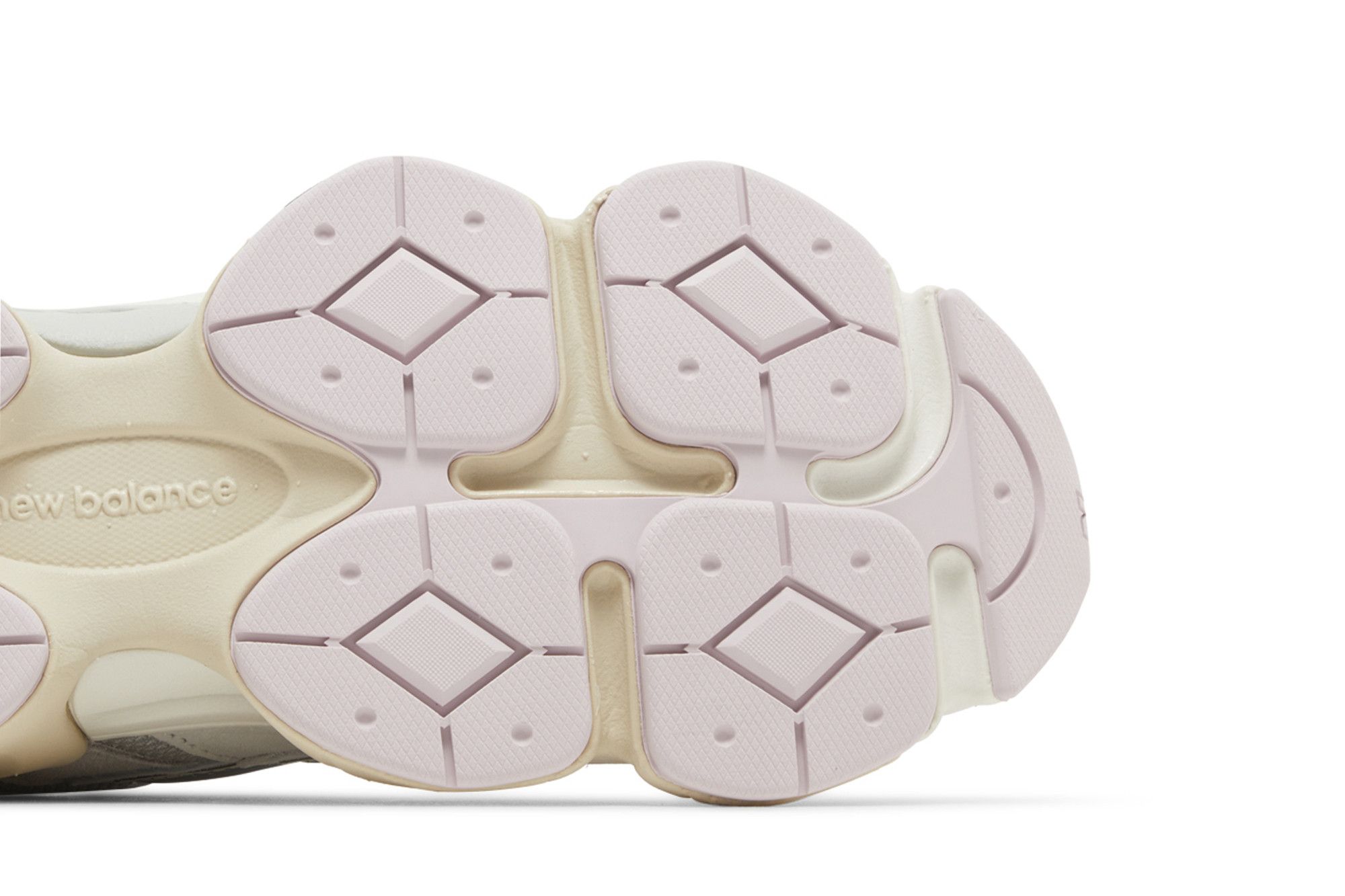 Sizing New Balance 9060 'Kelabu Lilac' U9060GM