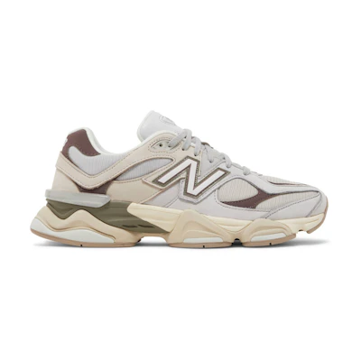 NB 9060 'Grey Matter Timberwolf'