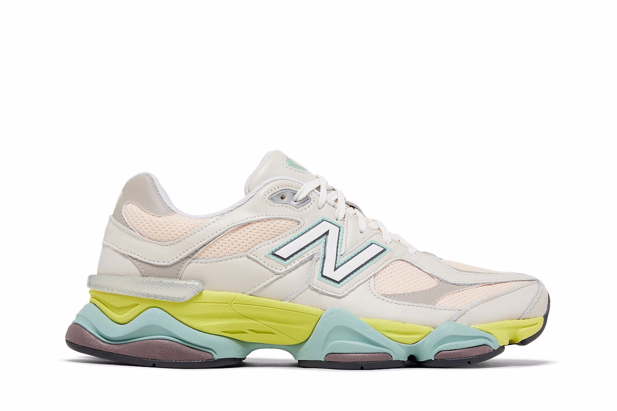 New Balance 9060 'Moonbeam Vintage Rose'