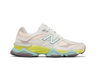 New Balance 9060 'Moonbeam Vintage Rose'