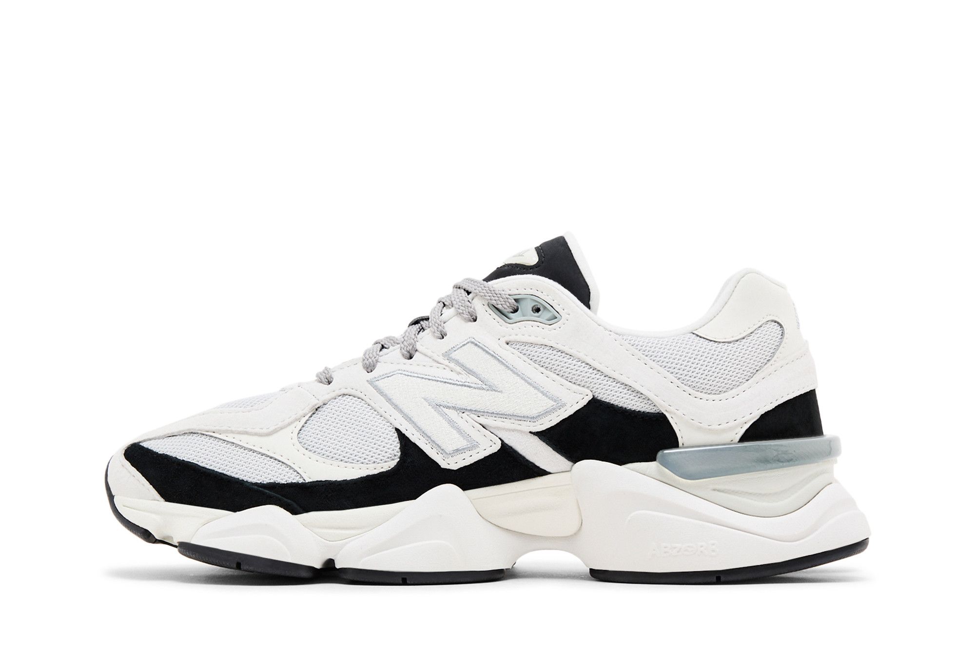 Shop New Balance 9060 '反光黑' U9060JBB