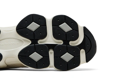 New Balance 9060 'Sea Salt Raincloud'