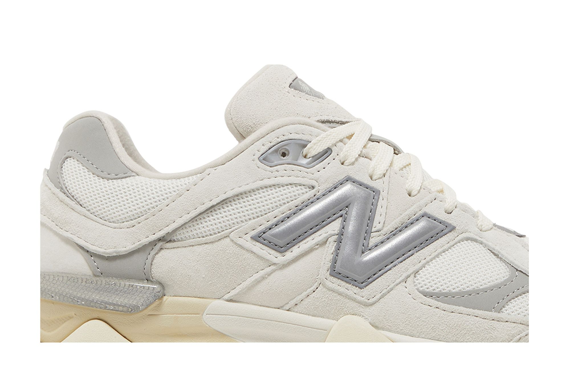 Lookbook New Balance 9060 '海盐白' U9060ECA