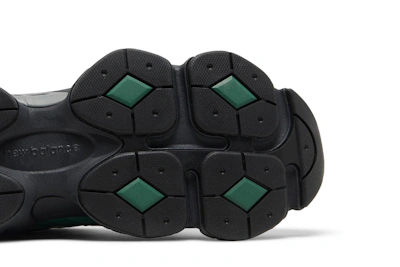 New Balance 9060 'Team Forest Green'