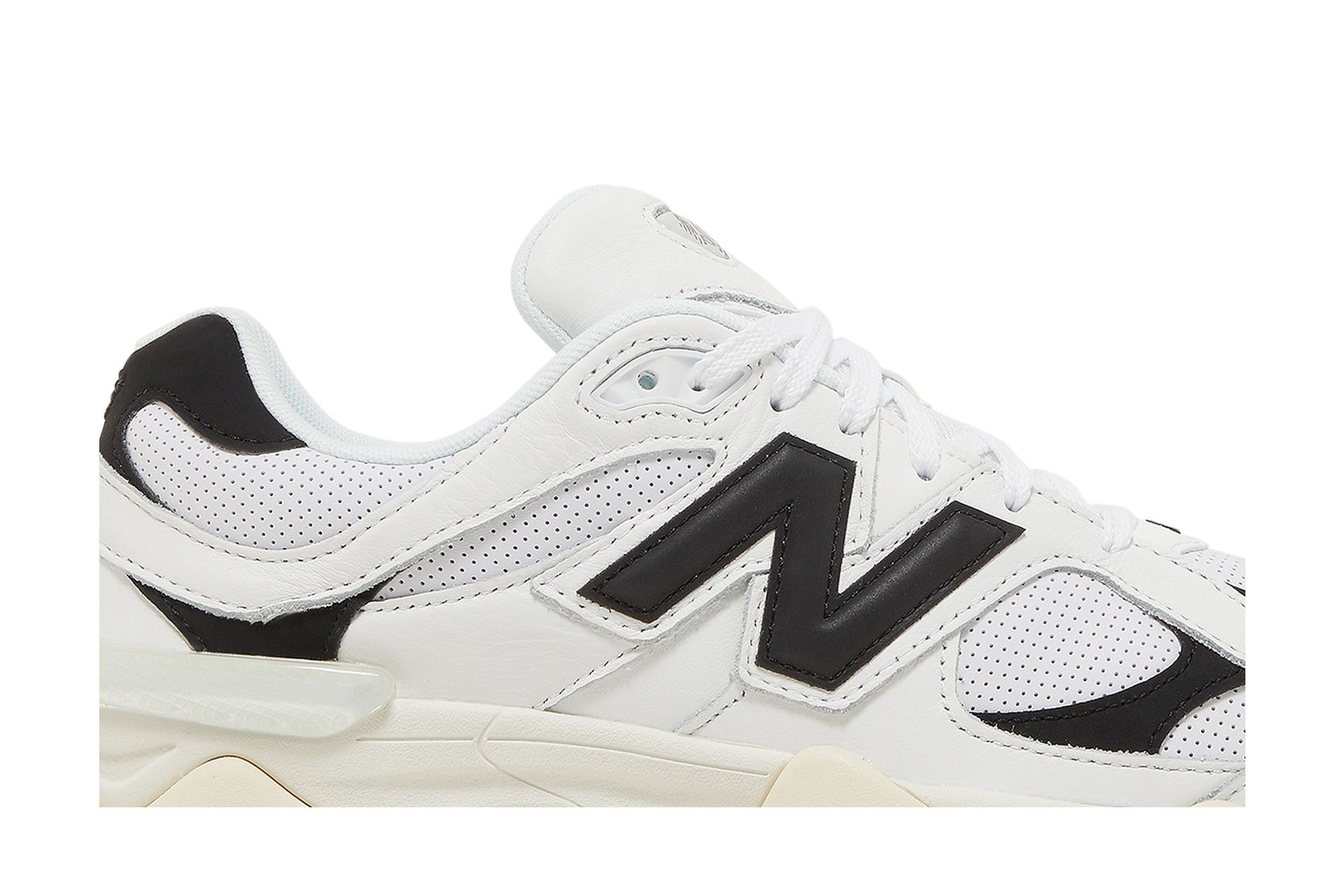 Lookbook New Balance 9060 ''Weiß Schwarz'' U9060AAB