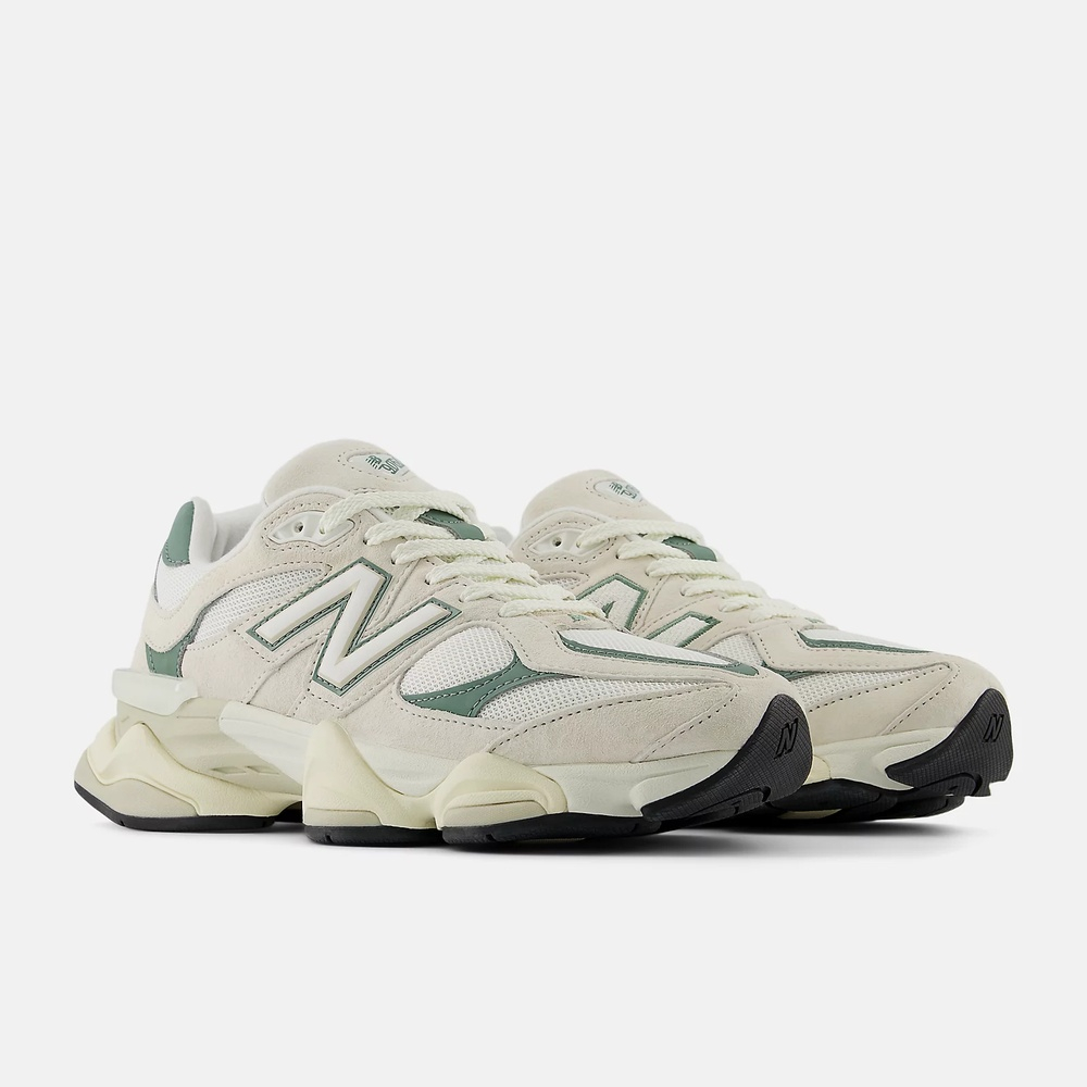 Shop New Balance 9060 復古休閒運動鞋 中筒款 U9060EEI-D