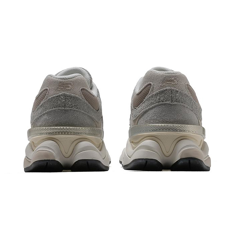 Lookbook 뉴발란스 9060 레트로 스포츠 스니커즈 U9060440