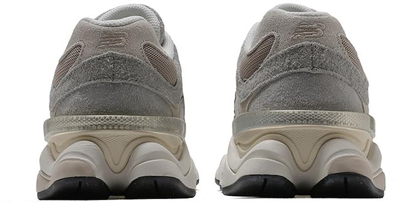 뉴발란스 9060 레트로 스포츠 스니커즈 U9060440 Lookbook 뉴발란스 9060 레트로 스포츠 스니커즈 U9060440