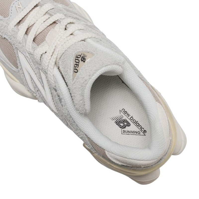 Details for 뉴발란스 9060 레트로 스포츠 스니커즈 U9060440
