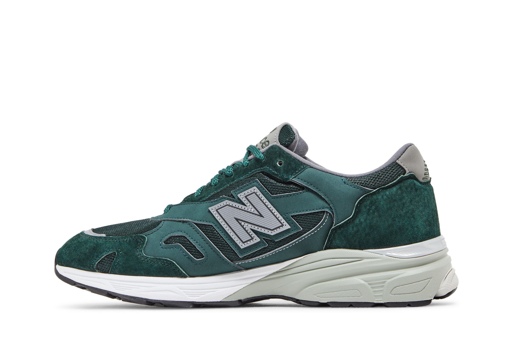 Lookbook New Balance 920 'Verde Kelly' M920GRN