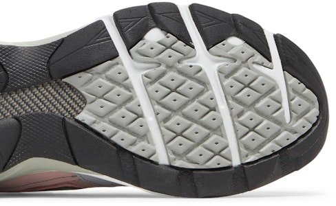 ニューバランス920英国製ピンクグレー M920PNK Purchase ニューバランス920英国製ピンクグレー M920PNK