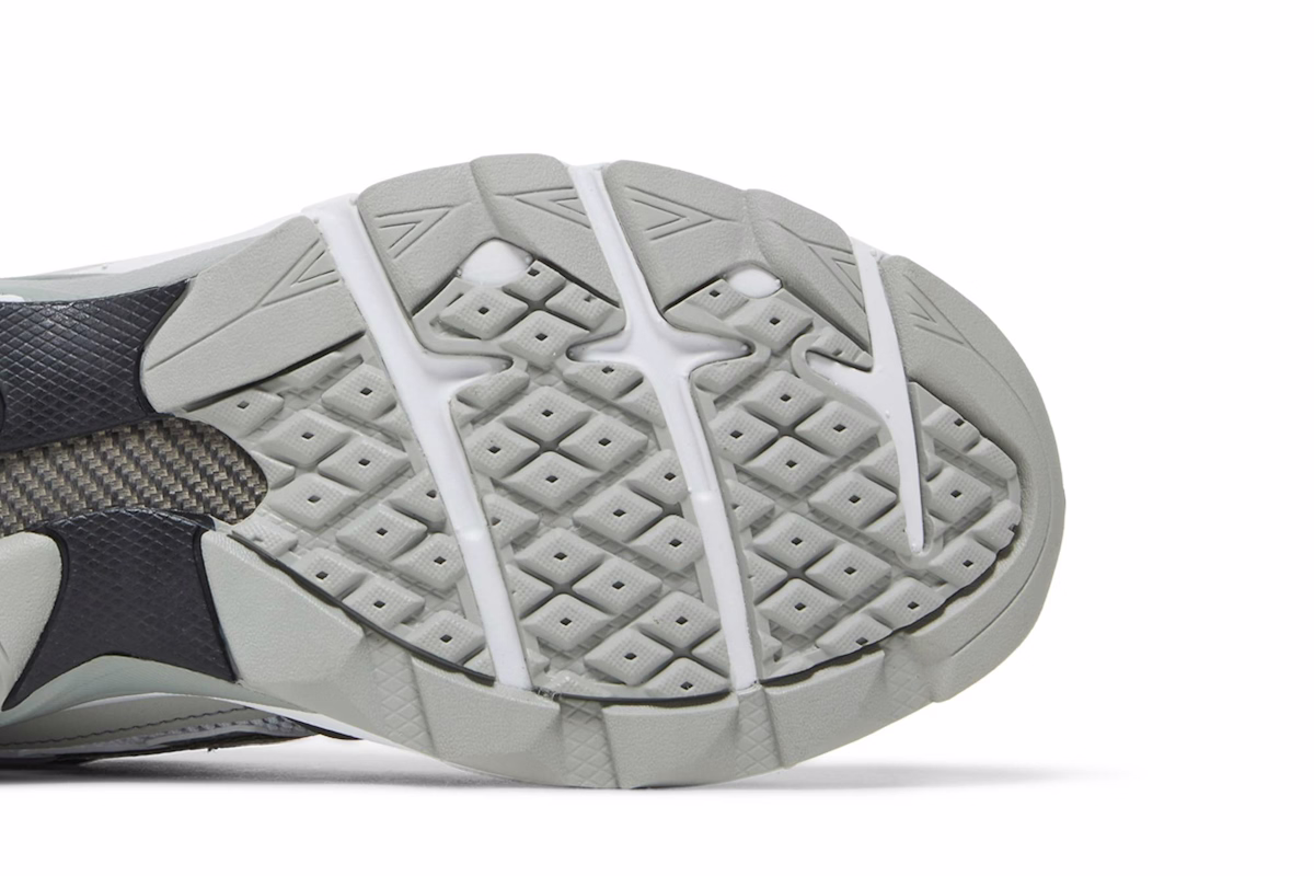 New Balance 920 x BEAMS x Paperboy Paris Made in England 'Ice Boy'