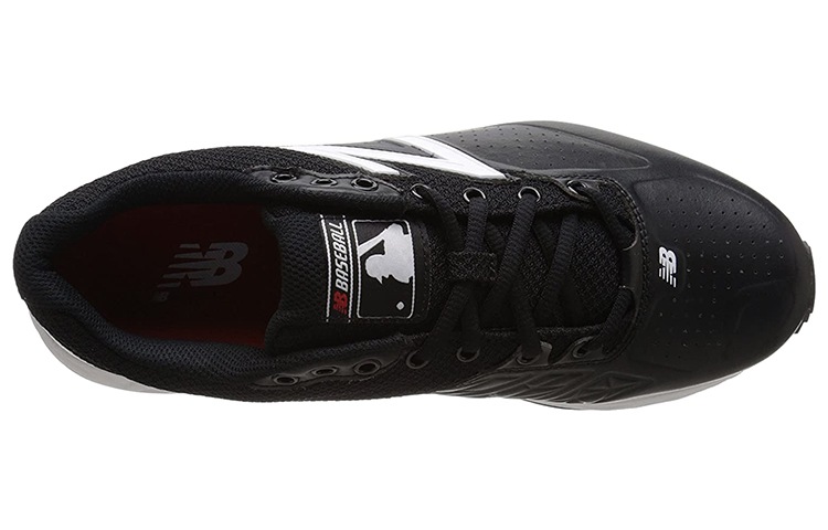 Lookbook New Balance 950V2 Umpire 'Hitam Putih' MU950LW2