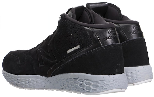 New Balance 988 Fresh Foam Mid 'Hitam' MH988XBK Lookbook New Balance 988 Fresh Foam Mid 'Hitam' MH988XBK