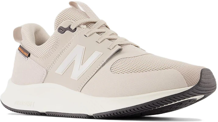 New Balance 990 V1 ''Crème Roze'' UA900CT1 Lookbook New Balance 990 V1 ''Crème Roze'' UA900CT1
