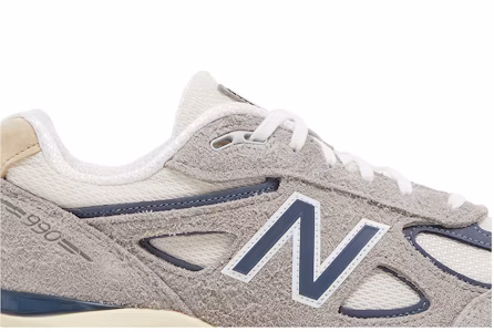 Lookbook New Balance 990v4 美國製造 "灰色日 2023" U990TA4
