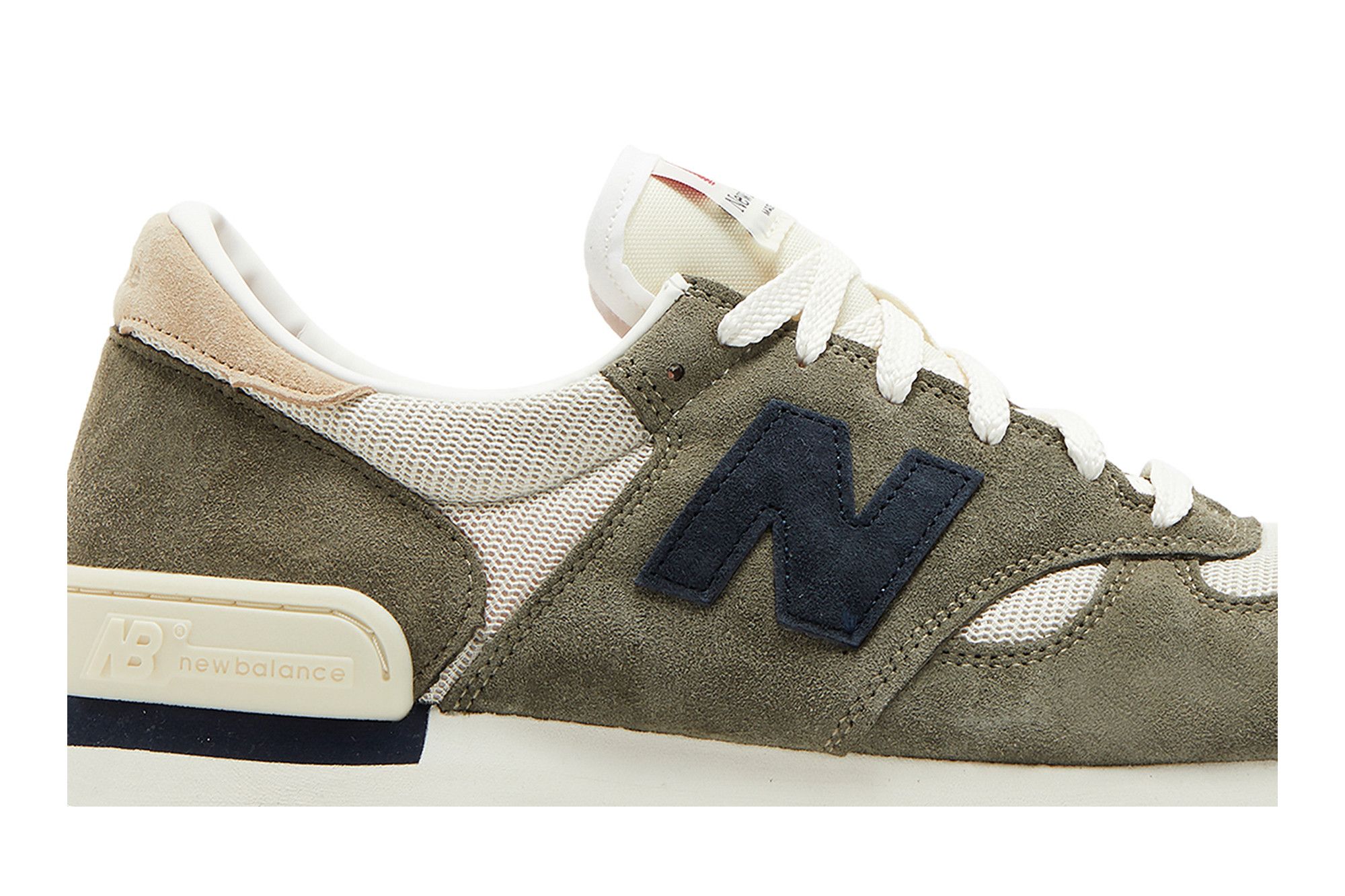 Lookbook New Balance 990V1 'Olive' M990WG1