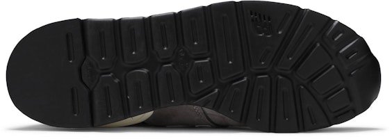 New Balance 990v1 Buatan USA '30th Anniversary' M990GRY Shop New Balance 990v1 Buatan USA '30th Anniversary' M990GRY