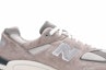 Order New Balance 990v2 'Kelabu Putih' M990GR2