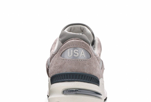 New Balance 990v2 'Grey White' M990GR2 Sizing New Balance 990v2 'Grey White' M990GR2