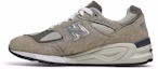 Lookbook New Balance 990v2 Buatan USA 'Kelabu' M990GY2